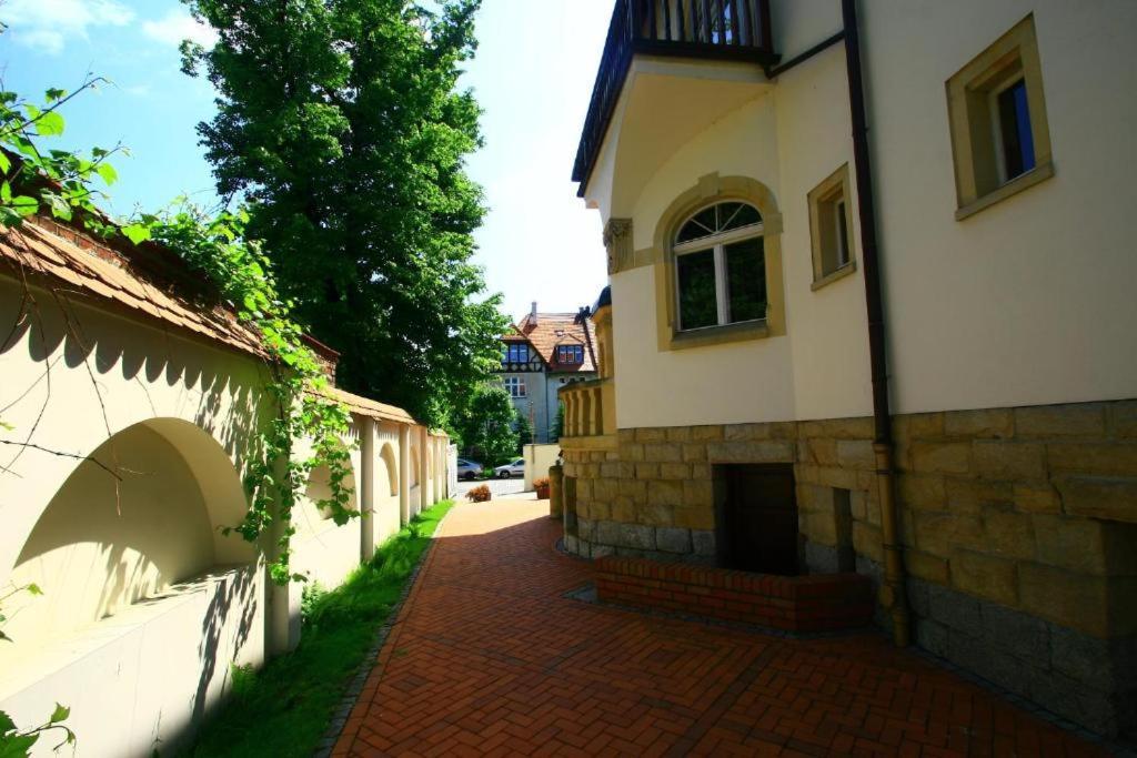 Palacyk Budget Legnica Exteriör bild